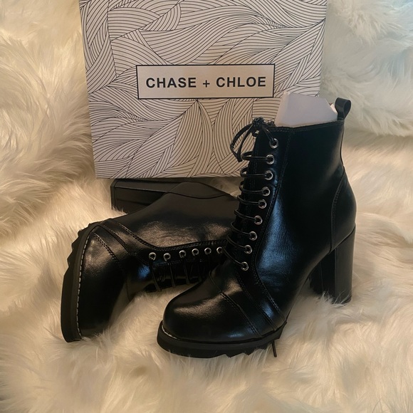 BLACK FAUX ▪️LEATHER BOOTS▪️ - Picture 7 of 9